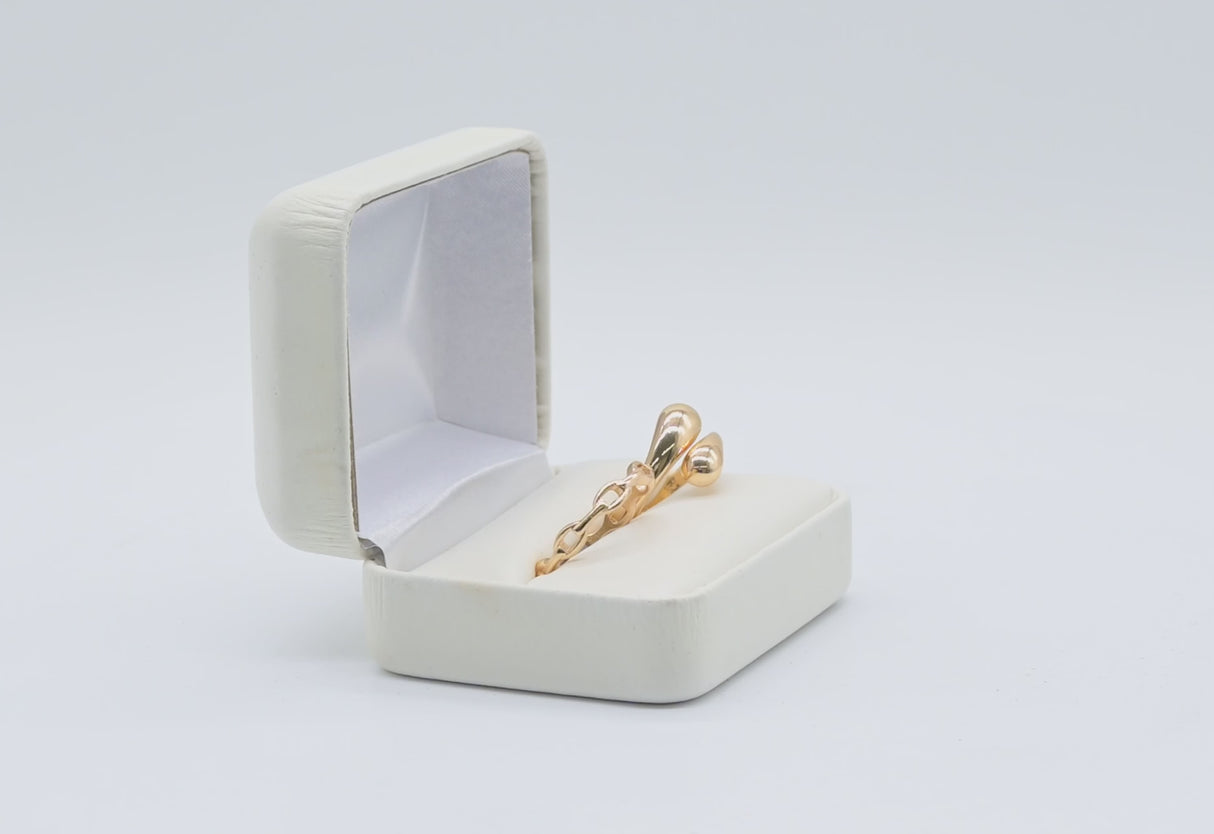 White Leatherette Dual Jewelry Ring Box, Holds 1 to 2 Rings