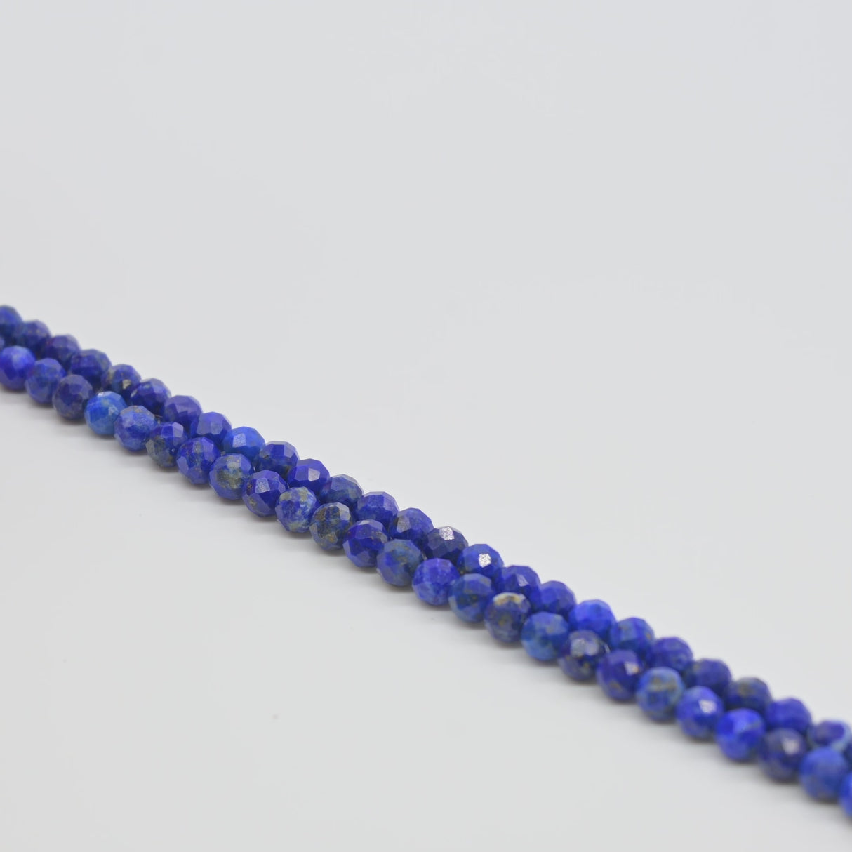 Lapis 4mm Faceted Round