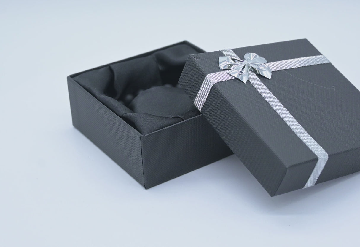 Black Paper Silver Bow-Tie Jewelry Bangle or Watch Gift Boxes