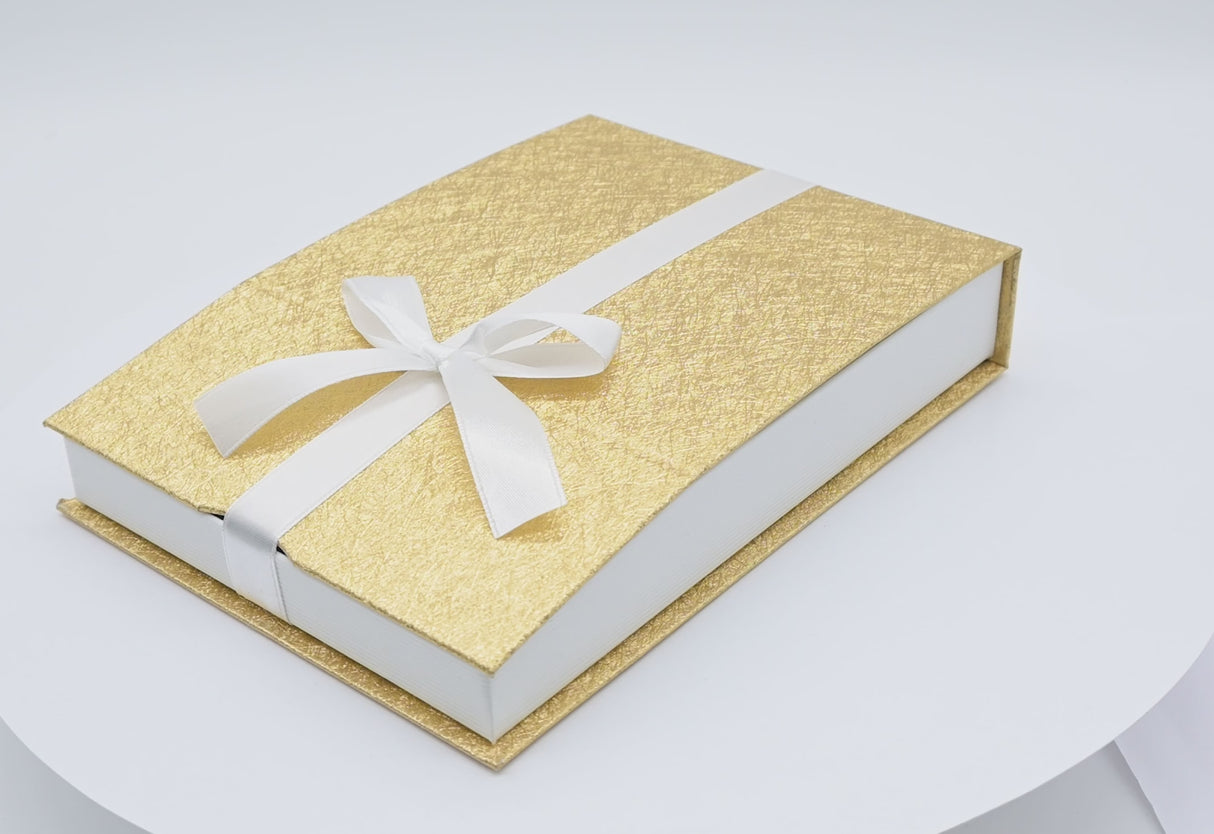Gold & White Magnetic Ribbon Paper Necklace Gift Boxes