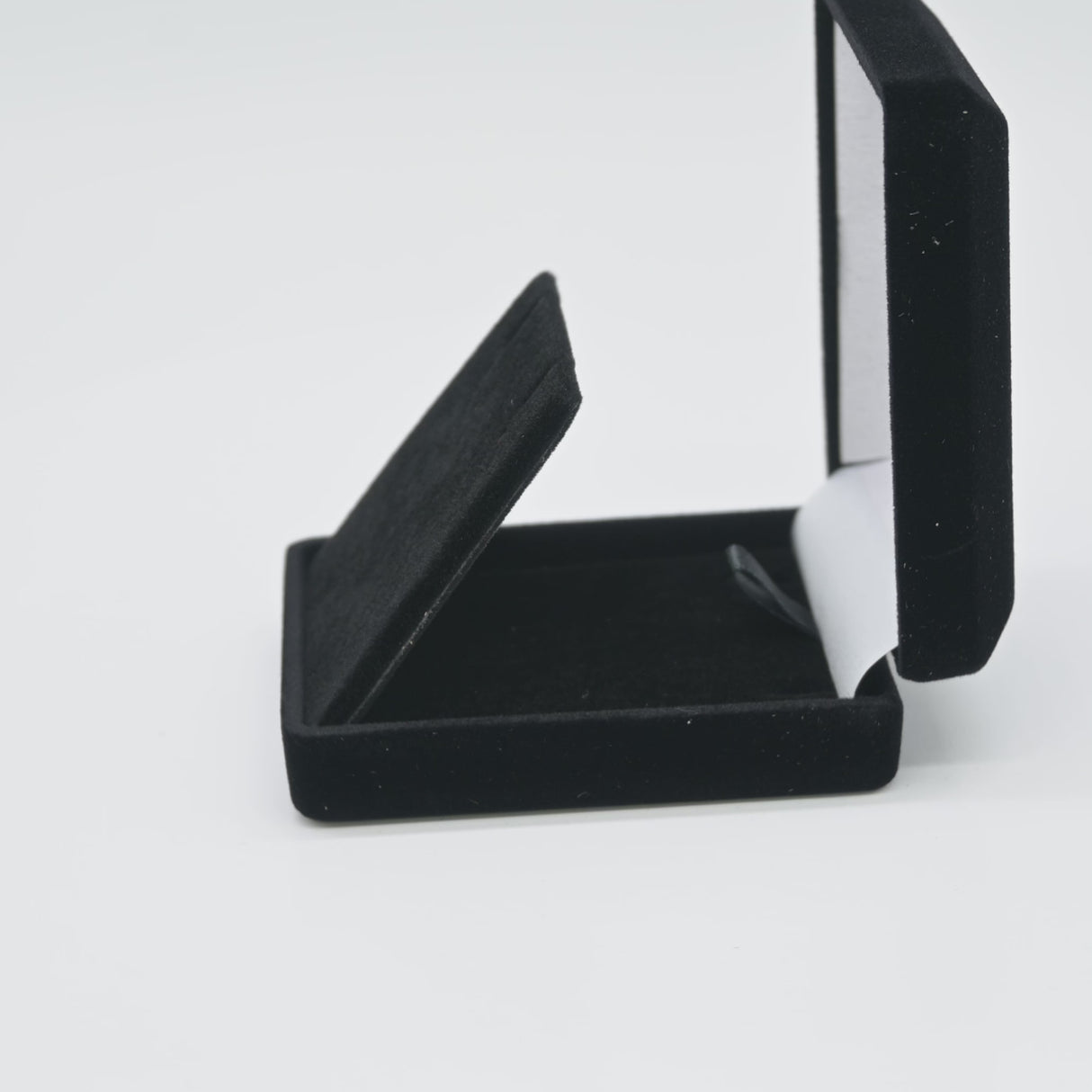 Black Flocked Velour Jewelry Pendant Boxes