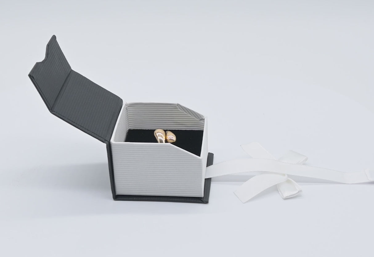 Black & White Magnetic Ribbon Paper Ring Gift Boxes
