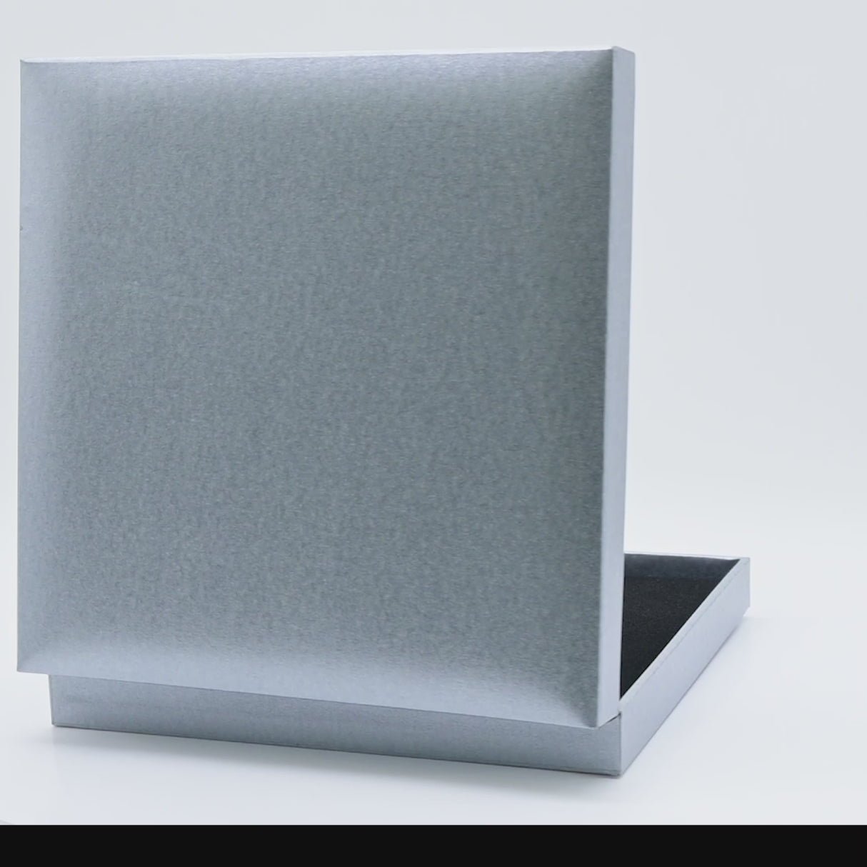 Metallic Silver Jewelry Necklace Packaging Boxes