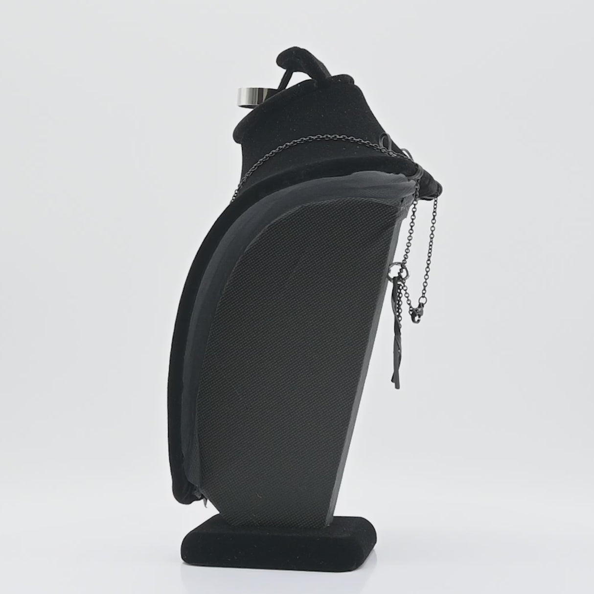 Black Velvet Jewelry Necklace / Ring / Earring Combination Bust, 7-1/2" Tall