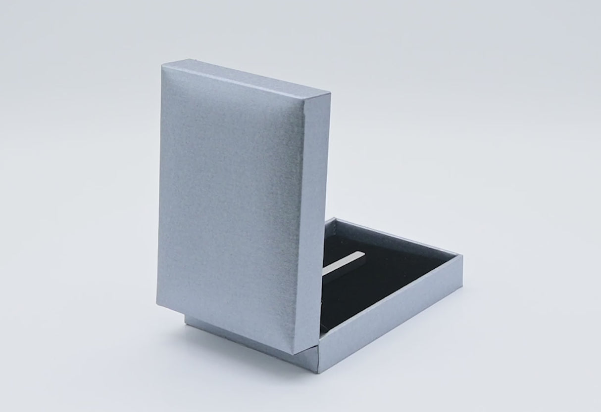 Metallic Silver Large Jewelry Pendant Gift Packaging Boxes